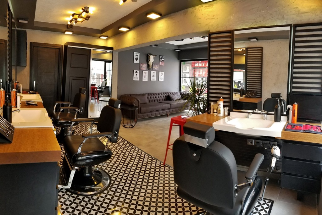 Alpeda Massive Man Herren Bedienungsplätze