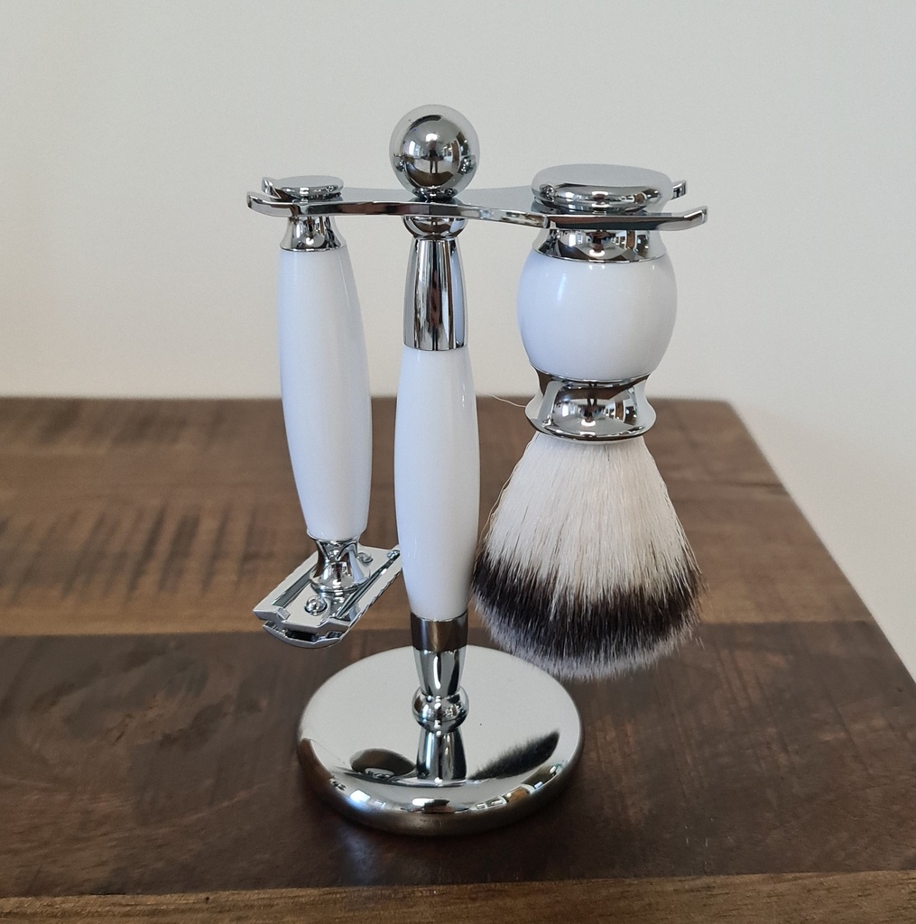 Bate Beard shaving set white