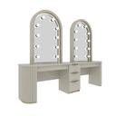 Double maquillage d'Alpeda-Charm