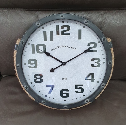 [BTE-DC19] Deko Wanduhr